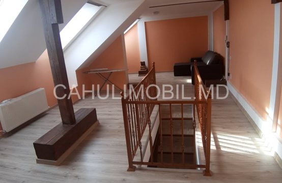 Продается 3-х комнатная квартира в Центре, Новострой
