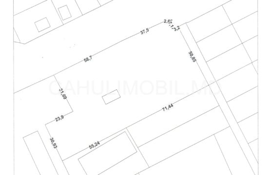 Spre vînzare teren mare pentru construcție regiunea MCS