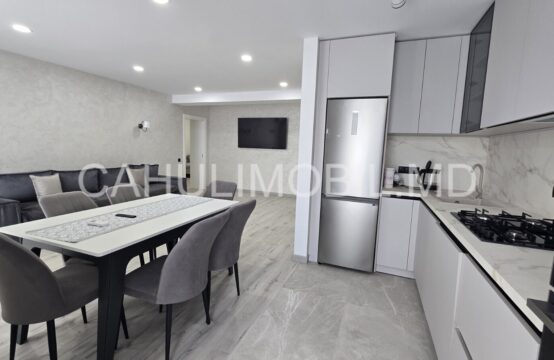 Продается 3-х комнатная квартира с гостиной  в Центре города