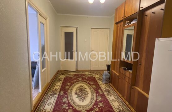 Продается 3-х комнатная квартира 143 серии, р-н Лапаевка