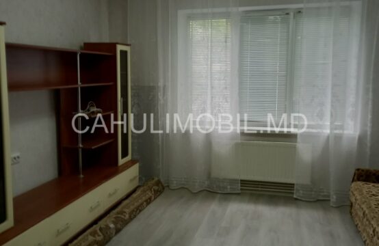 Spre chirie apartament cu 3 camere sector Lapaevca
