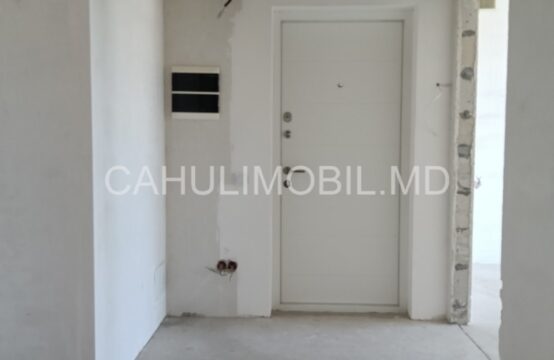 Se vinde apartament cu 3 camere bloc nou Centru or.Cahul